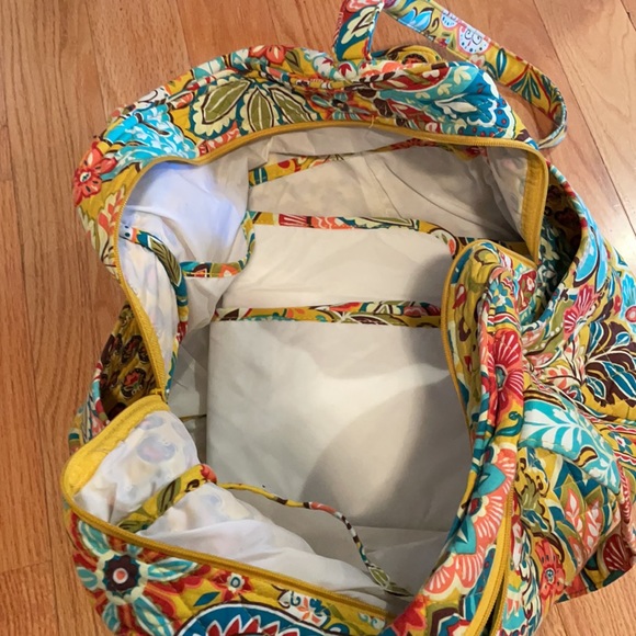 Beautiful Vera Bradley diaper bag bold yellow pattern - Picture 2 of 5